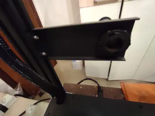 Close-up of the spool hanger, from inside