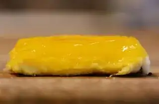 Yolk gel from the Eggs Mondrian recipe