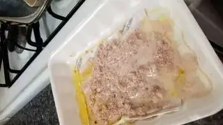 This is the foam (don't mind the olive oil)