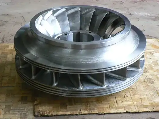 Francis turbine runner