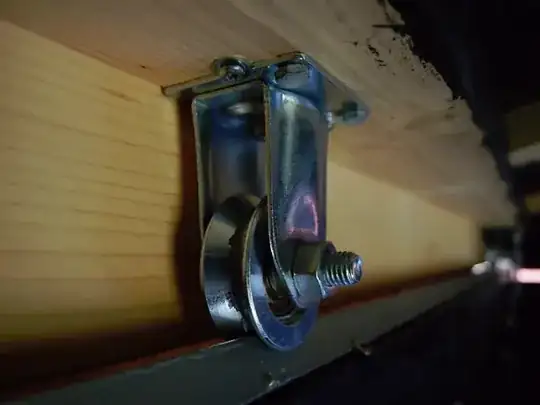 roll-off track wheel