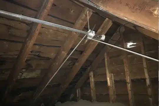 Is this a broadcasting antenna?