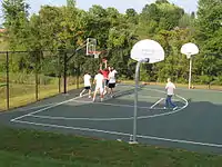 Basketball courtleisure=pitchsport=basketballsurface=acrylic