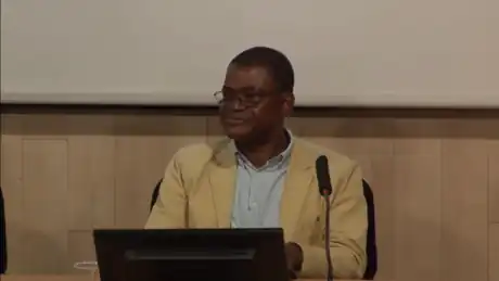 Andrés Esono Ondo portavoz del partido Convergencia Por la Democracia Social (CPDS).png