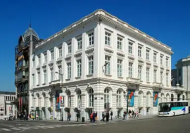 Hôtel de Spangen (no. 11–14)