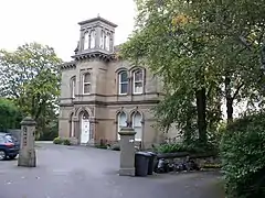 Bremen House is another of the area's listed buildings