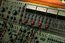 Buchla 200 (1970–1985)