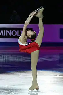 Hyper-extended Biellmann(Caroline Zhang, 2008)