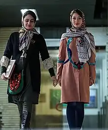 Image 176Islamic dress incorporating Western influences, fashionable from 2011 to 2018 (from 2010s in fashion)