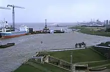 Sea dike where on the sea side the water level is clearly many meters higher than the ground level on the land side