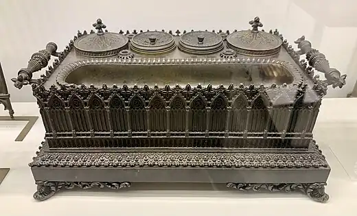 Ink pot, unknown French maker, c.1835-1850, patinated bronze, and porcelain buckets, Museum of Decorative Arts, Paris