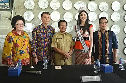 Sonia (two from right) Homecoming in Bangka Belitung Islands with Indonesian Child Protection Commission on 19 March 2018.
