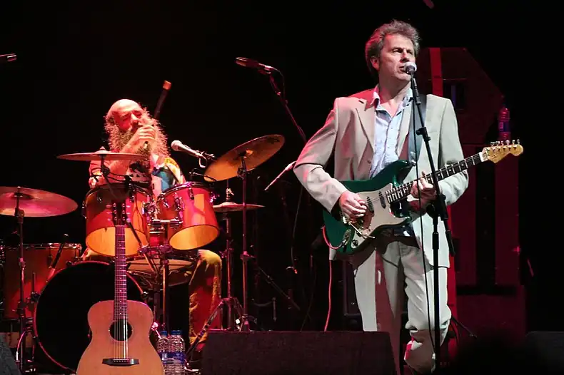 Liam Genockey (left) and Nicol at Fairport's Cropredy Convention 2006