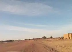 View from an unpaved road in Bambara Maoudé